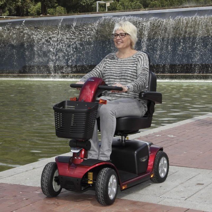 Scooter compacto de gran autonomía 'Victory Lux'