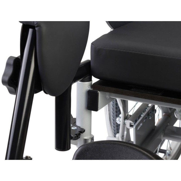 Silla de Ruedas Multifuncional "Protego"