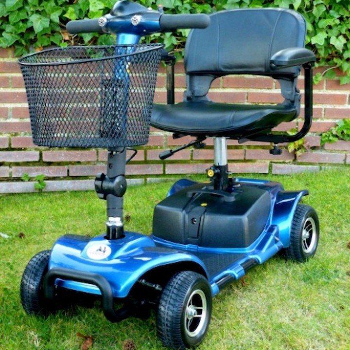 Scooter Smart  4 ruedas sencillo y manejable