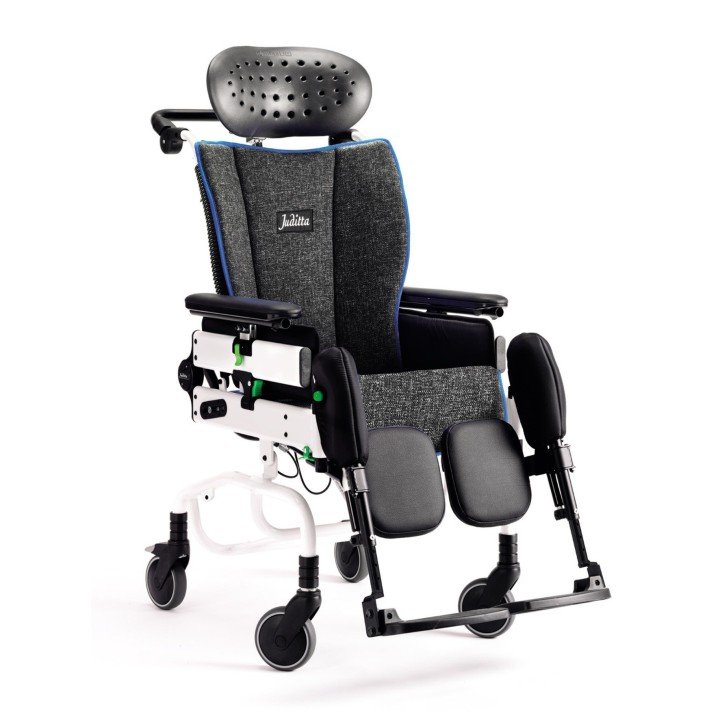 Silla de ruedas de interior basculante Juditta