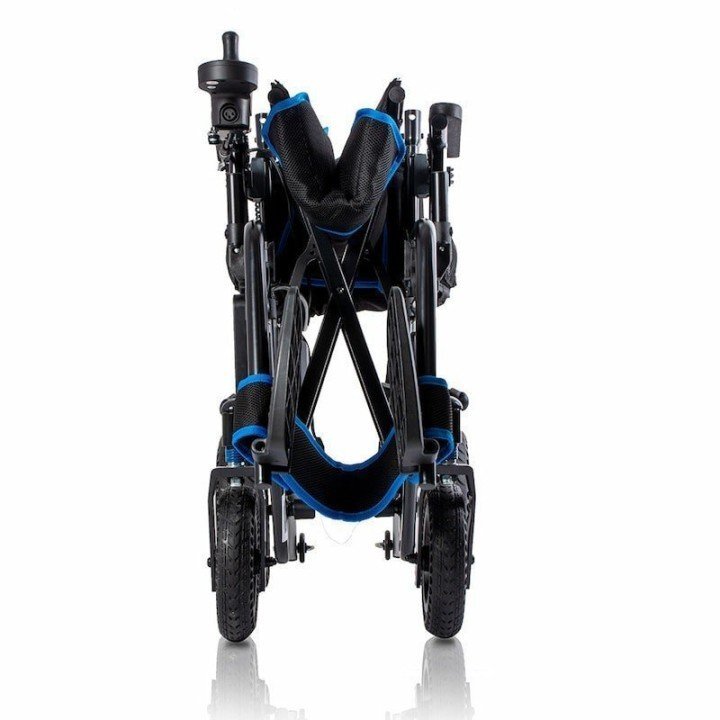 Silla de ruedas con motor acompañante iTrion