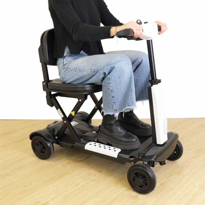 Scooter eléctrico plegable Modena Confort